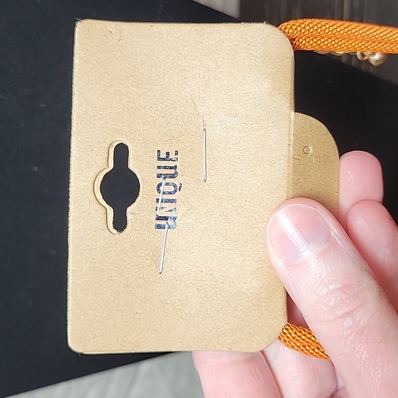 Unique Statement Necklace in Gold and Copper Tones - Picture 4 of 6